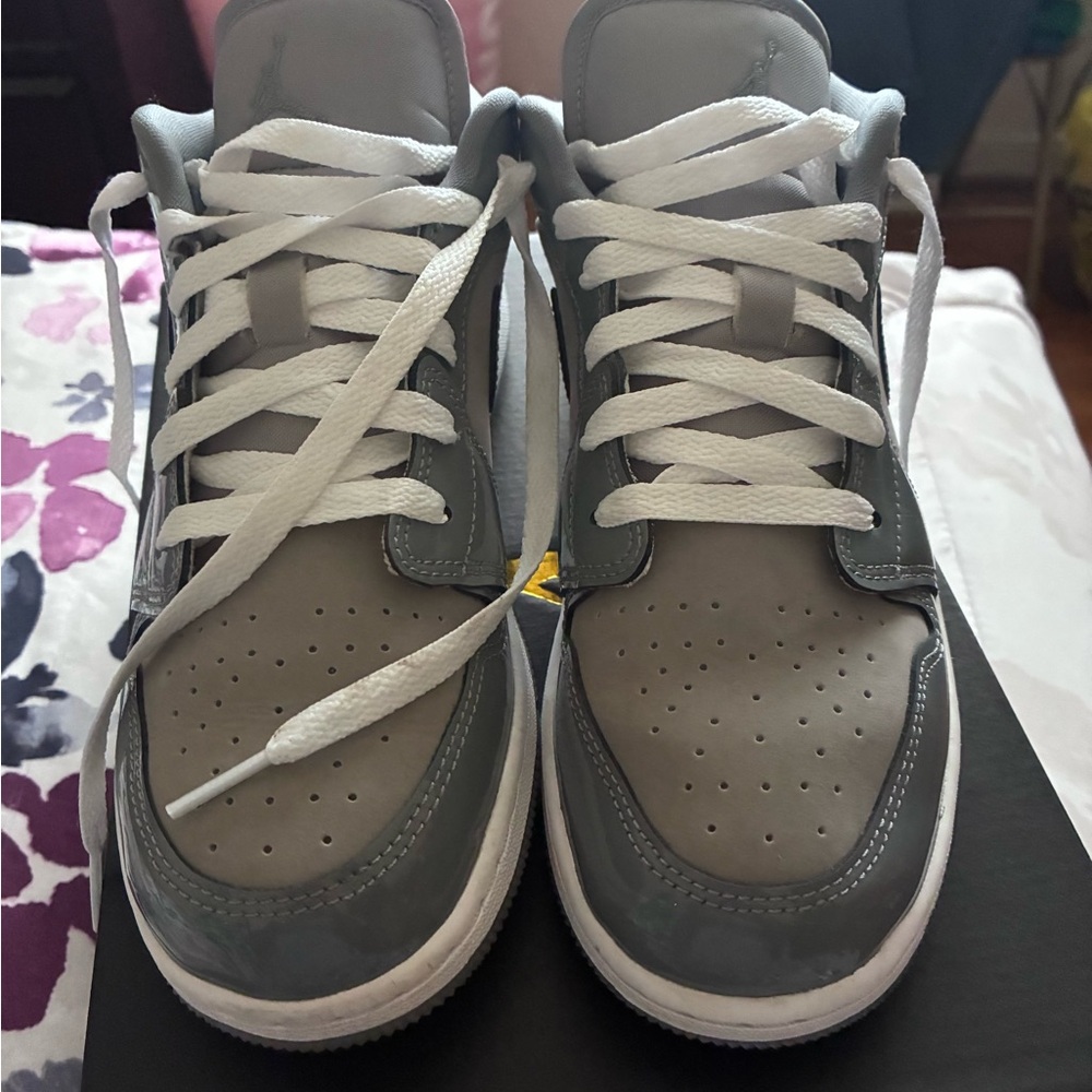 Jordan Kids Sneakers - Gray and White